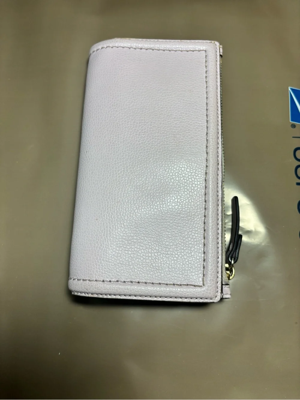 kate spade Light pink Pebbled Leather Zip Wallet with Silver Logo
